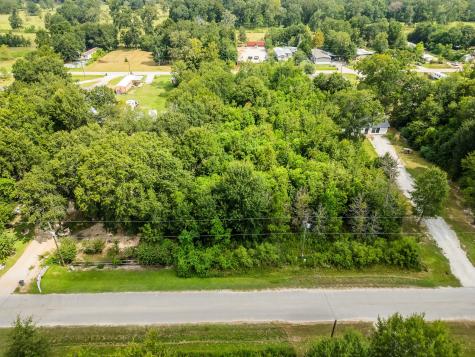 359 County Road 3417 Cleveland TX 77327