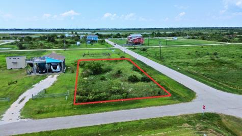 1611 Front Avenue Port Bolivar TX 77650