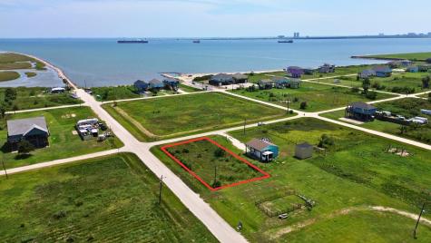 1611 Front Avenue Port Bolivar TX 77650