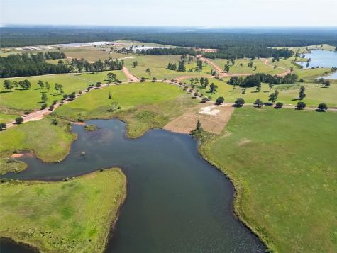 Lot 109 Lakeland Ranch Hillister TX 77624