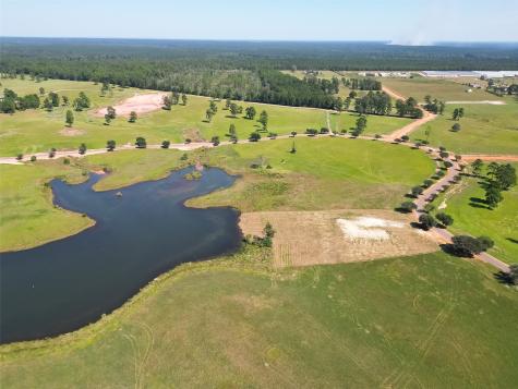 Lot 109 Lakeland Ranch Hillister TX 77624