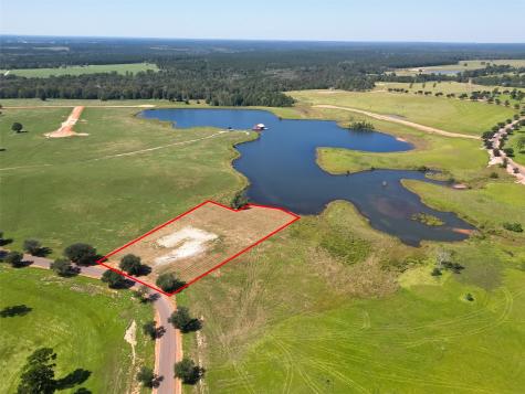 Lot 109 Lakeland Ranch Hillister TX 77624
