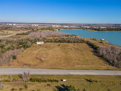9702 Monticello Drive Texas City TX 77591