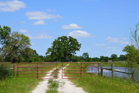 15130 Fm 39 Road Bedias TX 77831