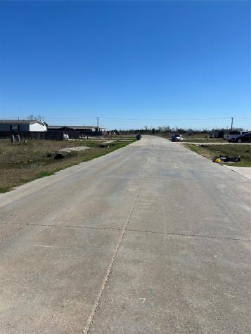 1265 Road 5720 Cleveland TX 77327