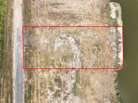 1116 Pennington Street Gilchrist TX 77617