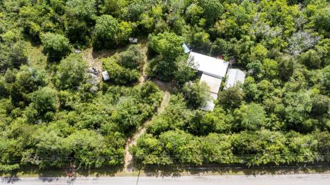 002 Johnston Street Alvin TX 77511