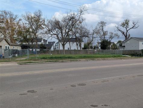 8506 North Main Street Houston TX 77022