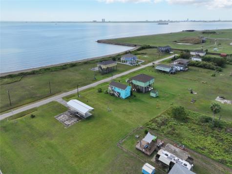 1313 Galveston Avenue Port Bolivar TX 77650