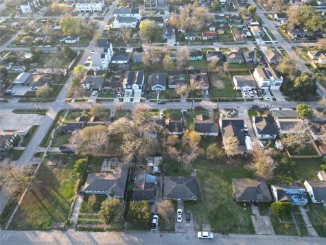 6817 Eastwood Street Houston TX 77021