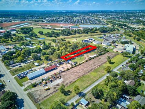 2832 5th Street Stafford TX 77477