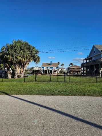 21811 Matagorda Galveston TX 77554