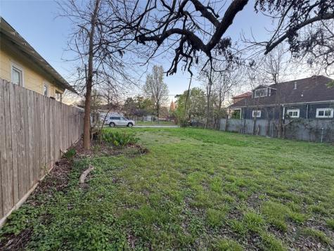303 Bishop Street Houston TX 77009