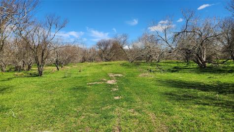 40499 Garrett Road Brookshire TX 77423
