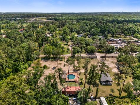 1302 Cherry Lane Crosby TX 77532