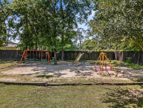 1302 Cherry Lane Crosby TX 77532