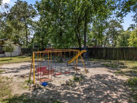1302 Cherry Lane Crosby TX 77532