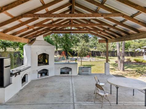 1302 Cherry Lane Crosby TX 77532