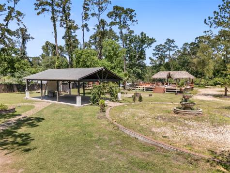 1302 Cherry Lane Crosby TX 77532