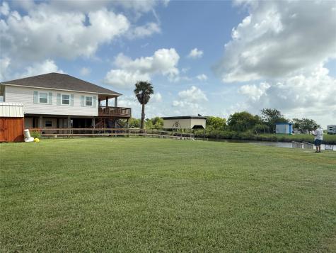 188-189 County Road 299 Heron Sargent TX 77414