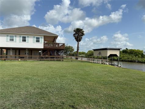 188-189 County Road 299 Heron Sargent TX 77414