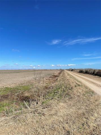 768 Million Dollar Road Palacios TX 77465