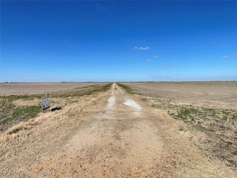 768 Million Dollar Road Palacios TX 77465