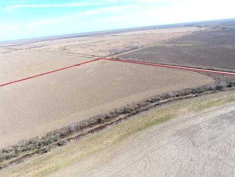 768 Million Dollar Road Palacios TX 77465