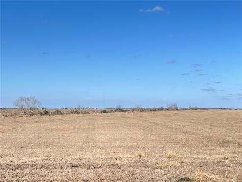 768 Million Dollar Road Palacios TX 77465