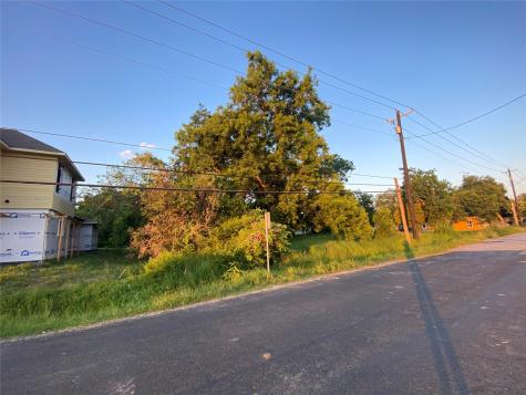 0001 Spark Street Texas City TX 77591
