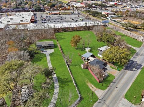 3932 Allen Genoa Road Pasadena TX 77504