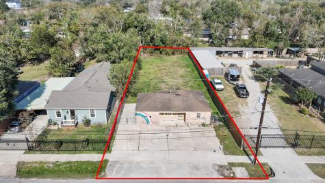 4837 Wilmington Street Houston TX 77033