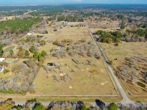 26071 Forest Hills Lane Waller TX 77484