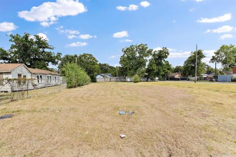 2806 Chapman Street Houston TX 77009