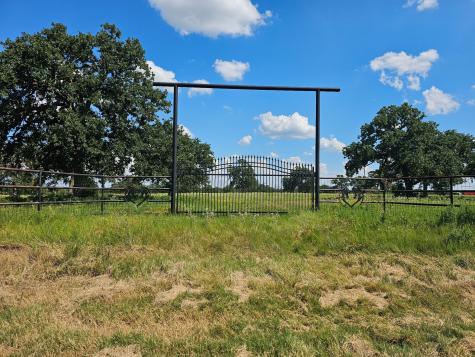 8234 County Road 201 Somerville TX 77879