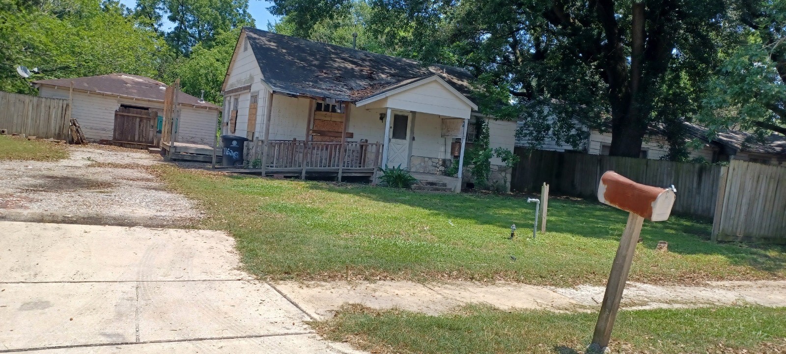 11626 Downey Street Houston TX 77076