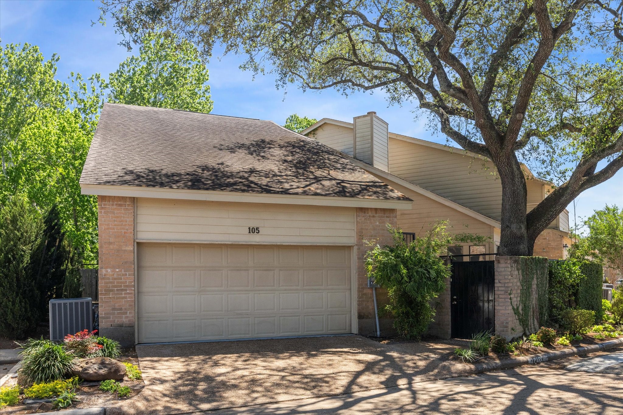 12625 Memorial Drive 105 Houston TX 77024