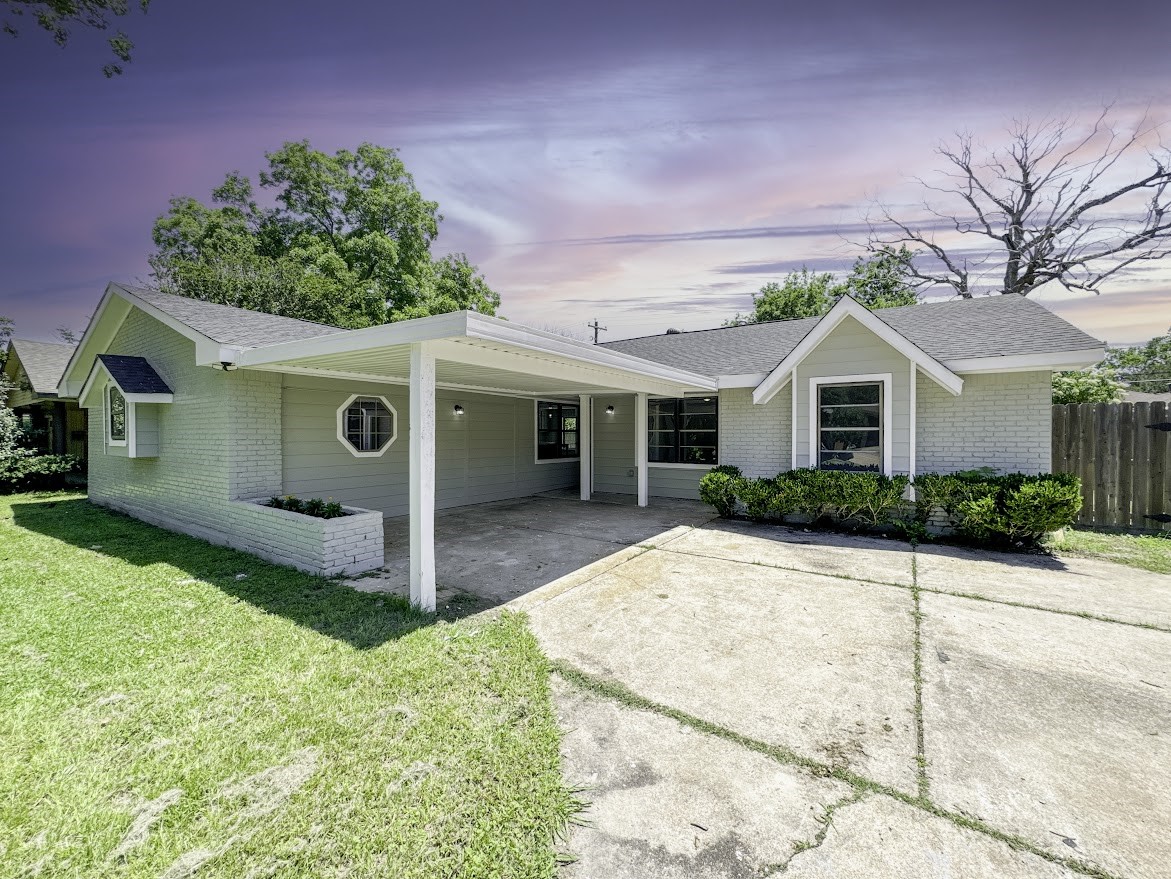 817 Luella Avenue Deer Park TX 77536