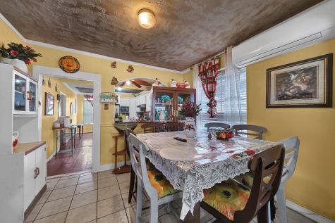 4811 Terry Street Houston TX 77009