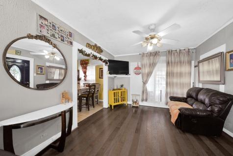 4811 Terry Street Houston TX 77009