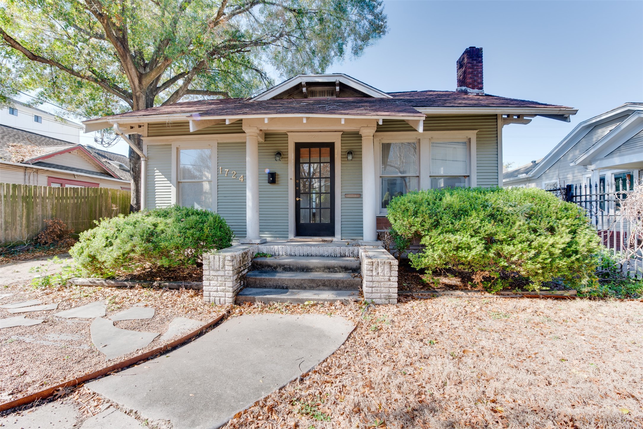 1724 Ridgewood Street Houston TX 77006