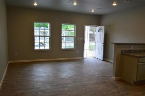 327 Delaware Street A Houston TX 77029