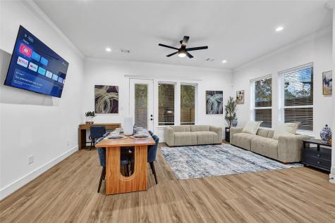 3511 Seabrook Street A Houston TX 77021