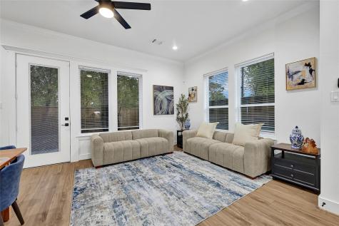 3511 Seabrook Street A Houston TX 77021