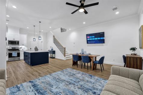 3511 Seabrook Street A Houston TX 77021