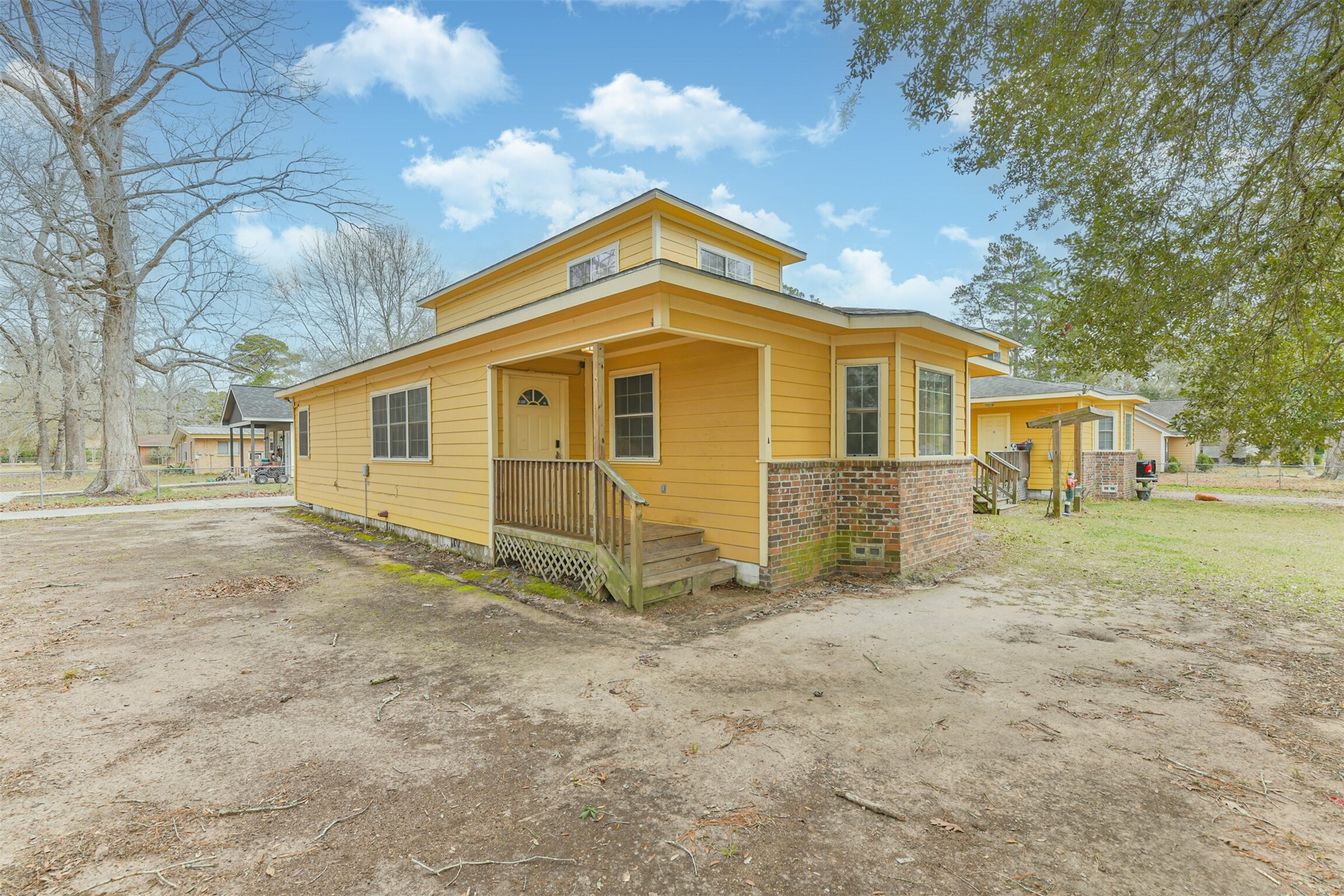 1103 Williams Street Cleveland TX 77327