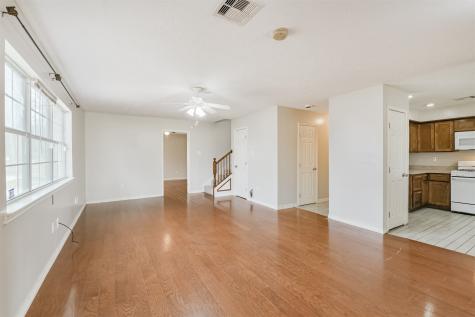 1103 Williams Street Cleveland TX 77327