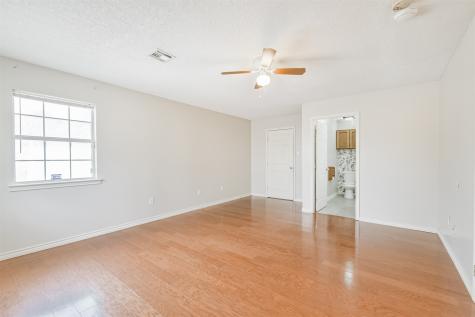1103 Williams Street Cleveland TX 77327