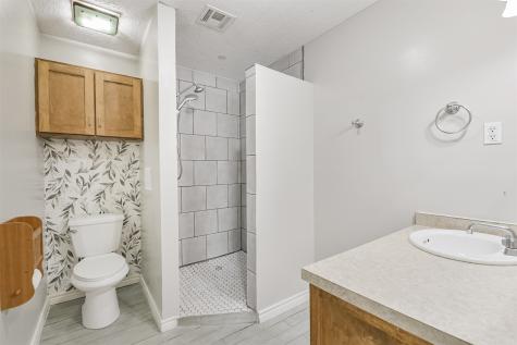 1103 Williams Street Cleveland TX 77327