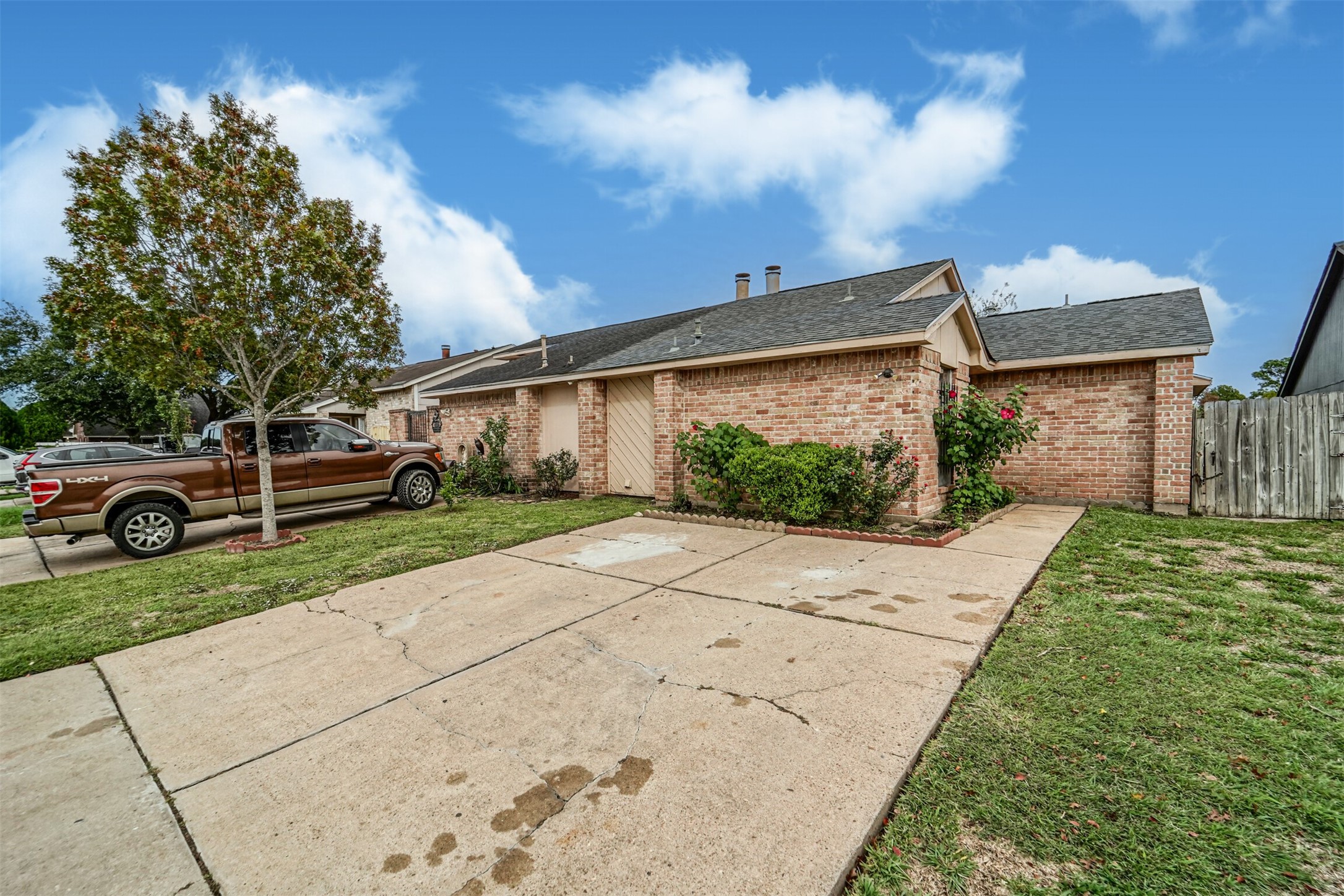 16533 Gold Ridge Lane Houston TX 77053